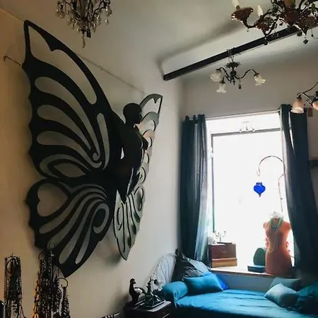 Loft D Artistes Avec Patio Au Port De * Nizza